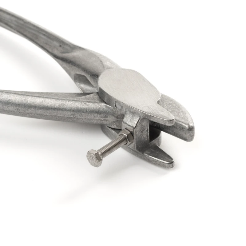 Tension pliers for welded fences