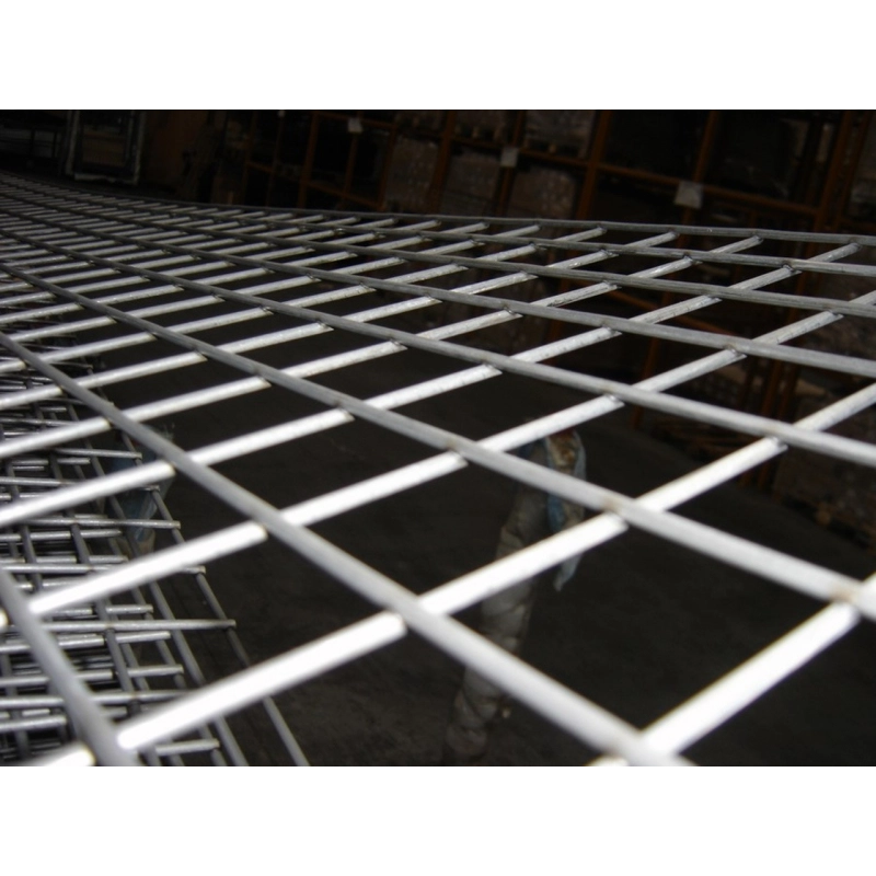 Welded mat / Wire diameter: 4x4 / Mesh size: 50x50 / Mat size: 1500x2000 / FE