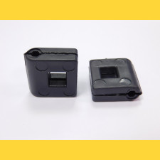 Vymedzovač PVC na príchytku / 4mm / čierny / (bal. 10ks)