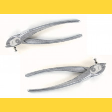 Tension pliers for welded fences