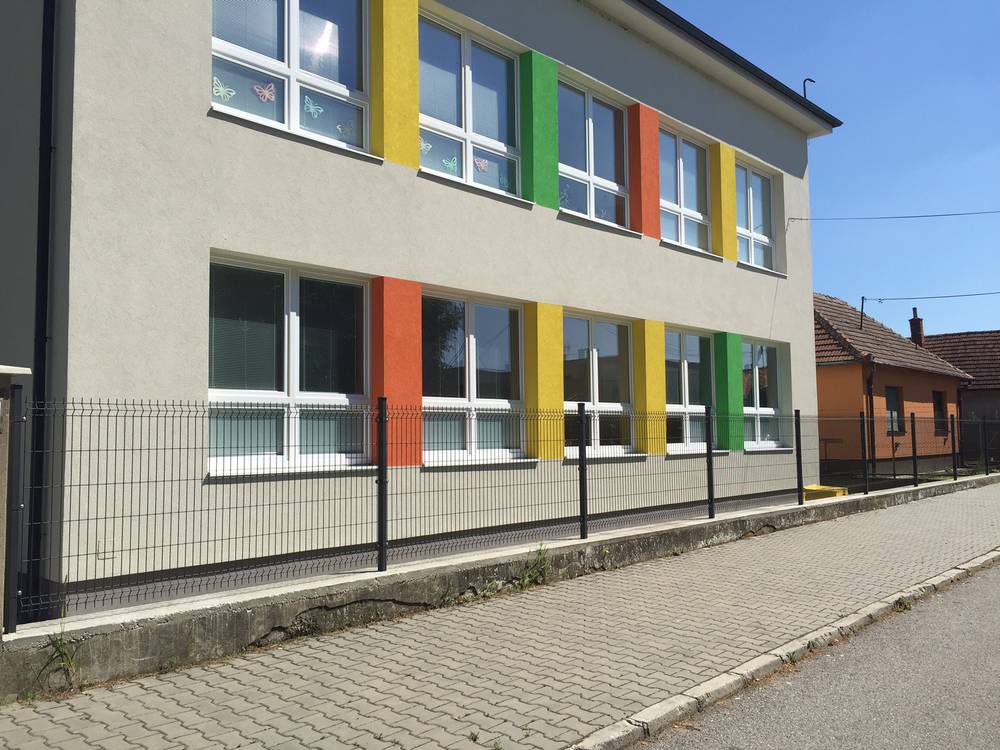 Schulen und Sportobjekte